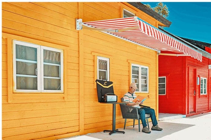 Portable Generator with Solar Panels for home