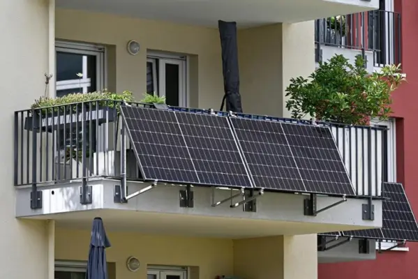 Why You Should Invest in Plug and Play Solar Panels？